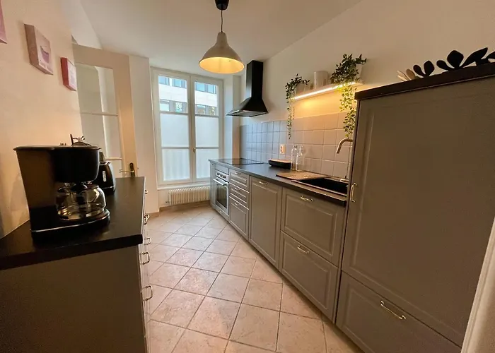 Le Monastere - Collection La 21eme Planche Μπαγιέ