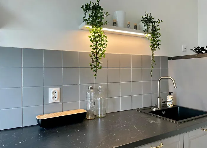 Le Monastere - Collection La 21eme Planche * Μπαγιέ